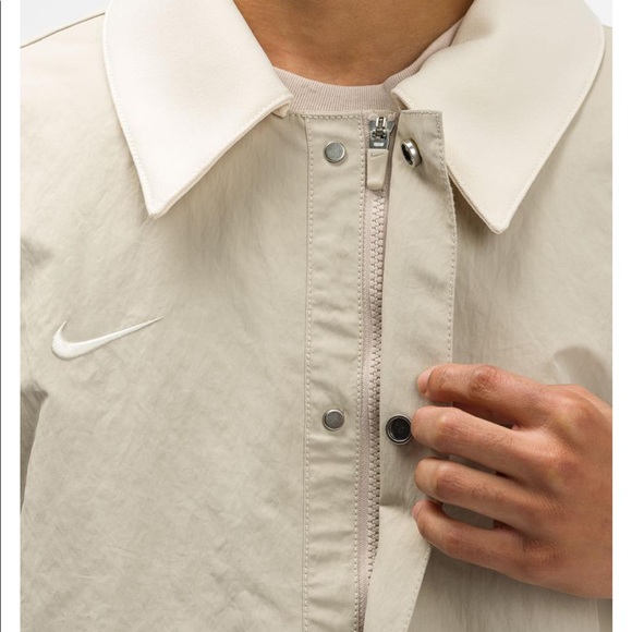Fear of God x NIKE Collab Shooting Jacket Shirt. - Picture 8 of 12